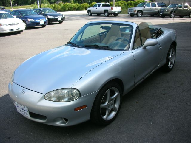 2002 Mazda MX-5 Miata SE