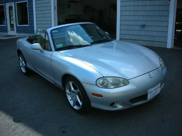 2002 Mazda MX-5 Miata SE
