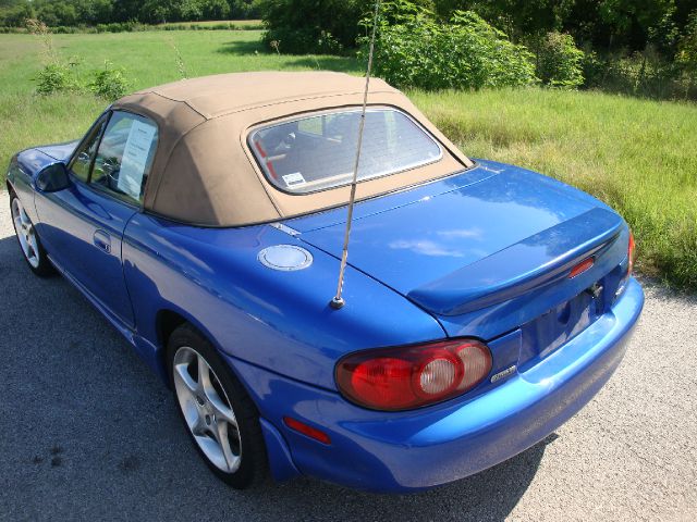 2002 Mazda MX-5 Miata Base