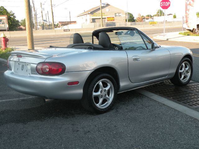 2002 Mazda MX-5 Miata LS Flex Fuel 4x4 This Is One Of Our Best Bargains