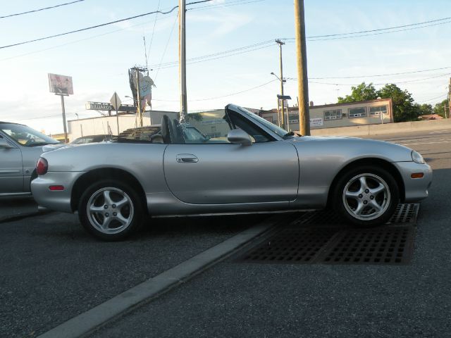 2002 Mazda MX-5 Miata LS Flex Fuel 4x4 This Is One Of Our Best Bargains