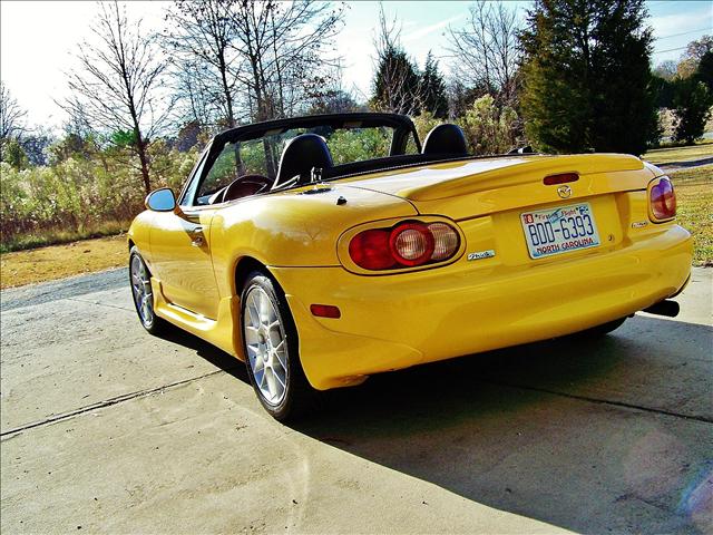 2002 Mazda MX-5 Miata X