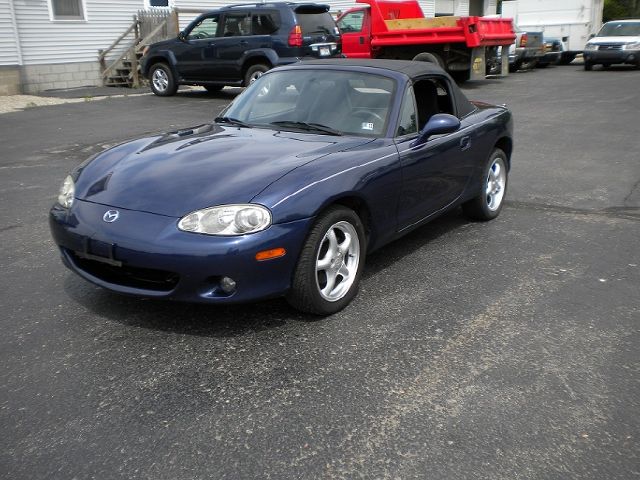 2002 Mazda MX-5 Miata SE