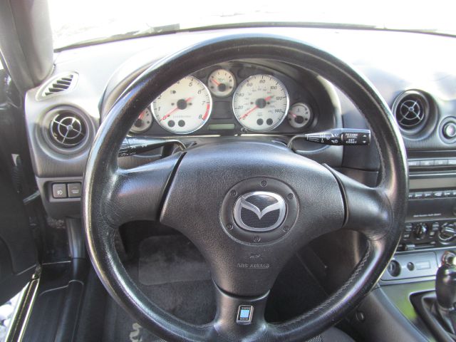 2002 Mazda MX-5 Miata Base