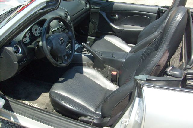 2003 Mazda MX-5 Miata Base