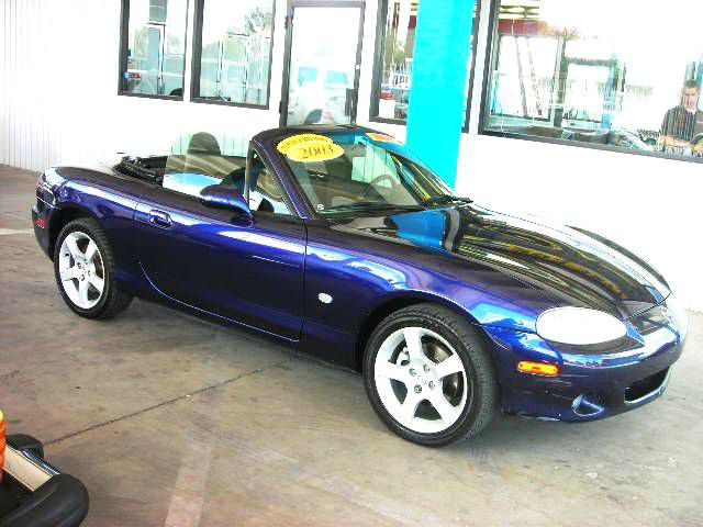 2003 Mazda MX-5 Miata Crew Cab Amarillo 4X4