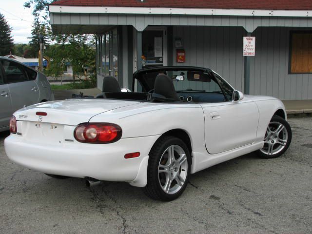 2004 Mazda MX-5 Miata Touring W/nav.sys