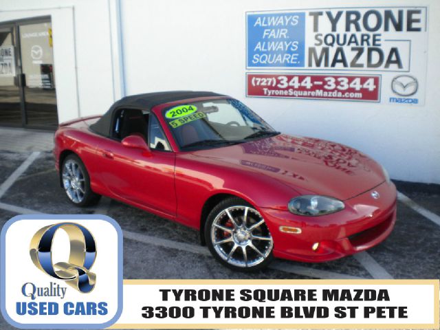 2004 Mazda MX-5 Miata C15