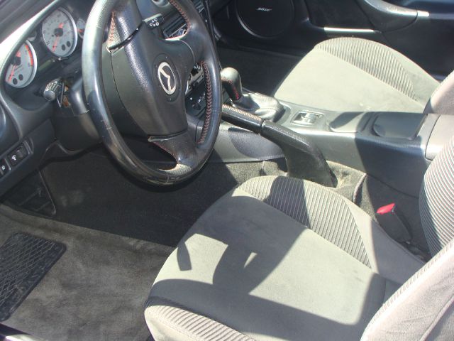 2005 Mazda MX-5 Miata C15