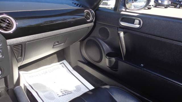 2006 Mazda MX-5 Miata Base