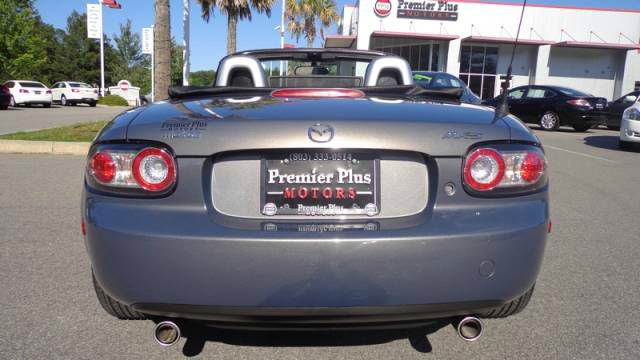 2006 Mazda MX-5 Miata Base