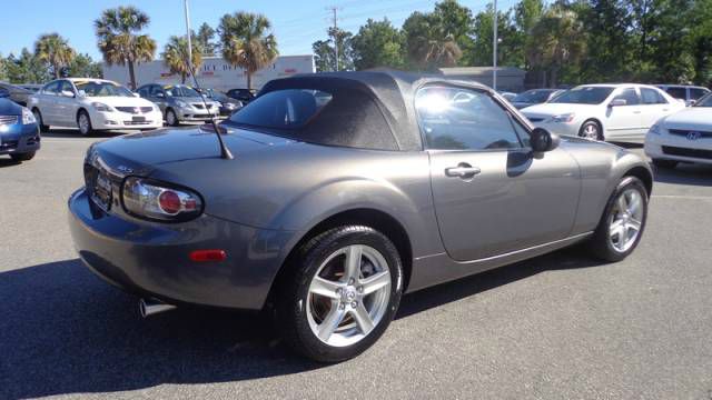 2006 Mazda MX-5 Miata Base