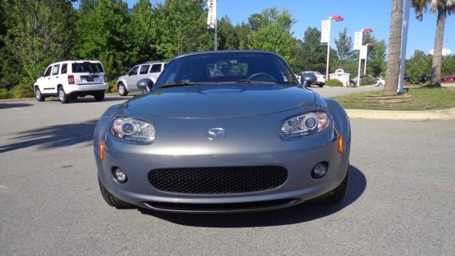 2006 Mazda MX-5 Miata Base