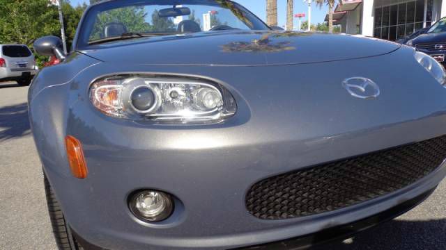 2006 Mazda MX-5 Miata Base