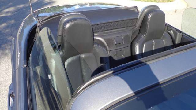 2006 Mazda MX-5 Miata Base