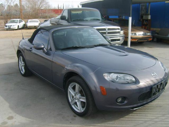 2006 Mazda MX-5 Miata Base