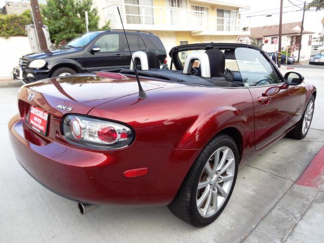 2006 Mazda MX-5 Miata Sta-wagon