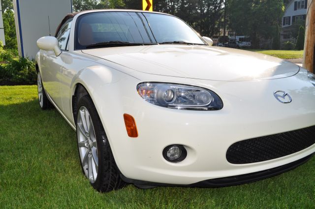 2006 Mazda MX-5 Miata SC