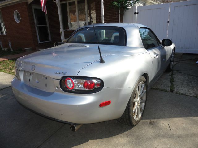 2007 Mazda MX-5 Miata 2WD 4dr 1500 LS SUV