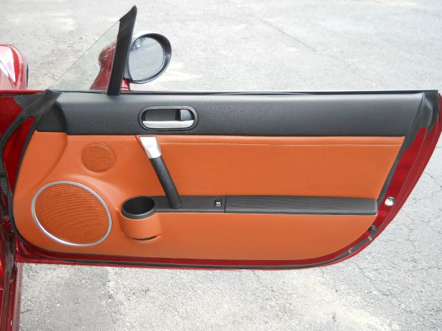 2007 Mazda MX-5 Miata SC