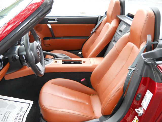 2007 Mazda MX-5 Miata SC