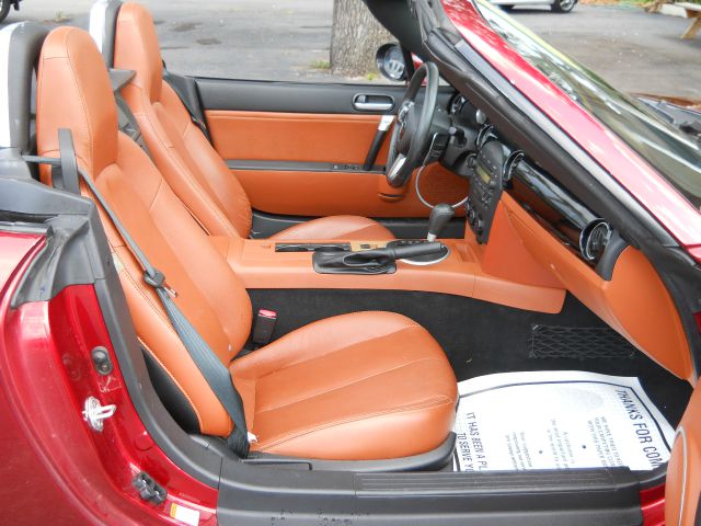 2007 Mazda MX-5 Miata SC