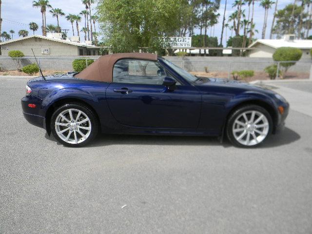 2007 Mazda MX-5 Miata Unknown