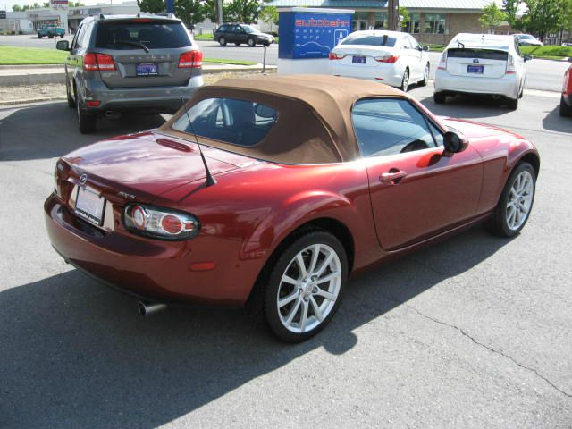 2008 Mazda MX-5 Miata SC