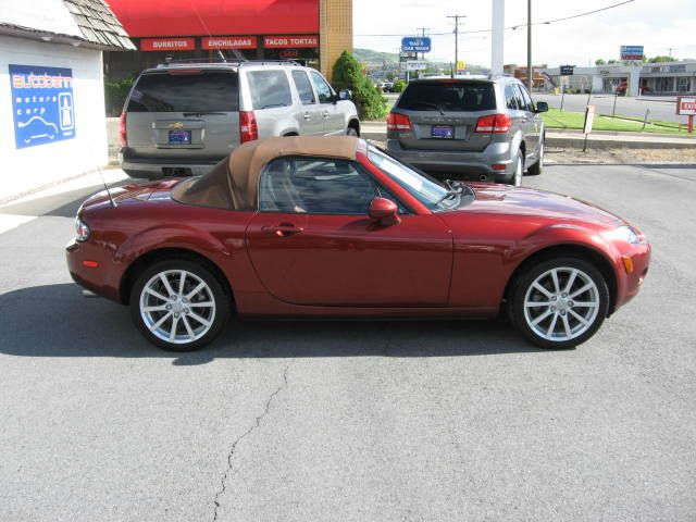 2008 Mazda MX-5 Miata SC