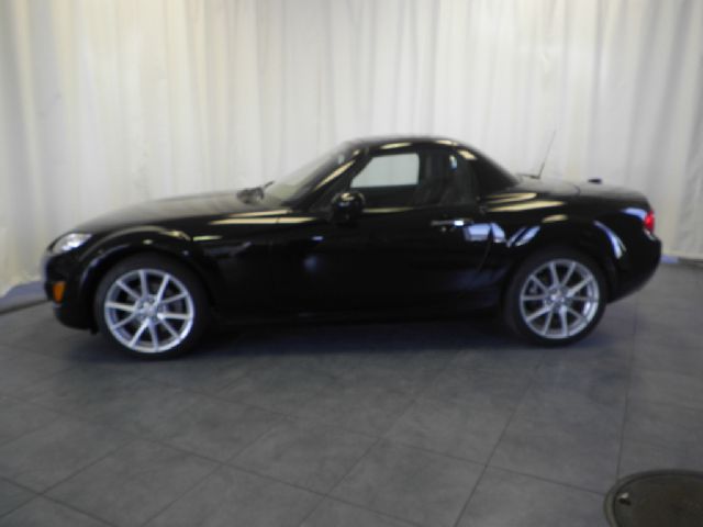 2010 Mazda MX-5 Miata ES 3.0L AUTO