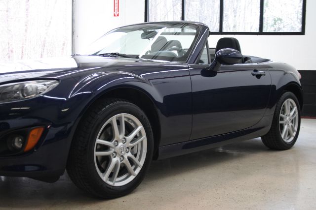 2012 Mazda MX-5 Miata GSX