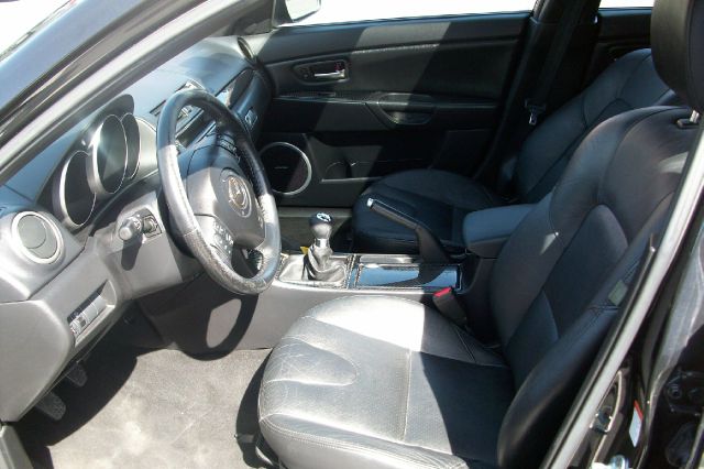 2006 Mazda Mazda3 ZX3 SE