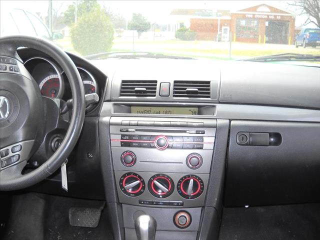 2007 Mazda Mazda3 XR