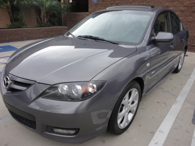 2007 Mazda Mazda3 Super Clean LOW Miles