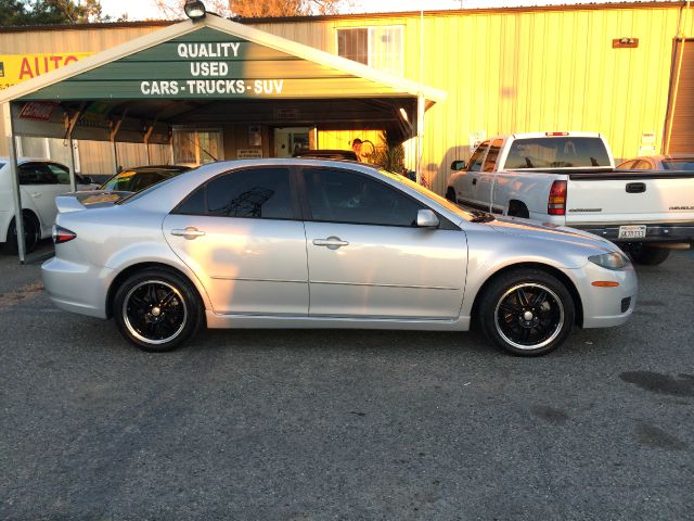 2007 Mazda Mazda6 4dr Sdn 2.4L FWD