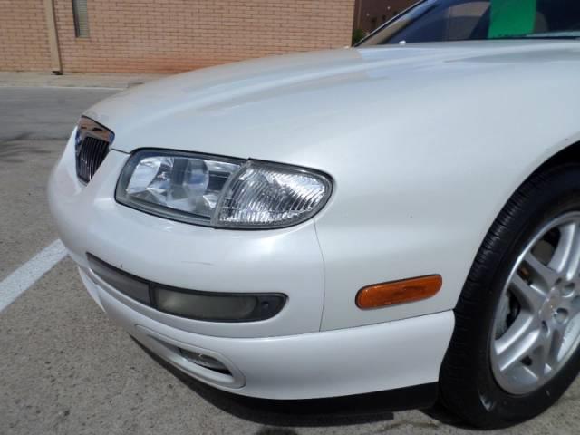 2000 Mazda Millenia LE Pickup 4D 8 Ft