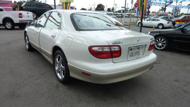 2000 Mazda Millenia XR