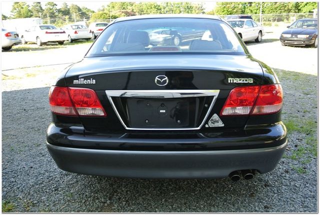 2002 Mazda Millenia 4drsuv