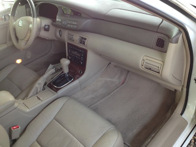 2002 Mazda Millenia XR