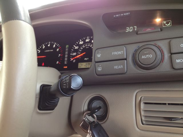 2002 Mazda Millenia XR