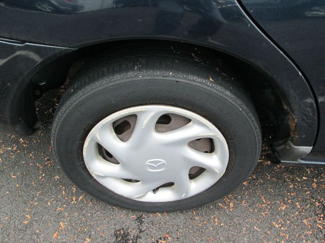 1998 Mazda Protege 4x4 Z85 Extended CAB