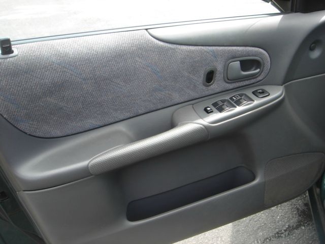 1999 Mazda Protege LW2