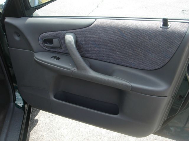 1999 Mazda Protege LW2