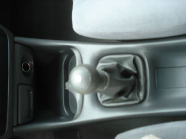 2000 Mazda Protege LW2