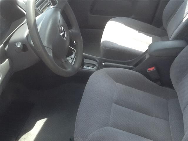 2000 Mazda Protege 4DR SE (roof)