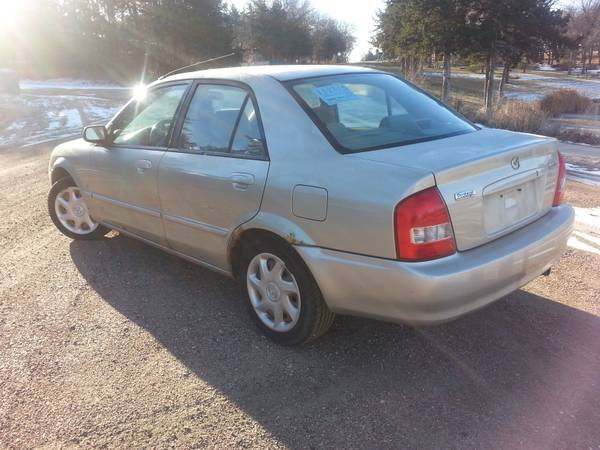 2001 Mazda Protege Convenience AWD