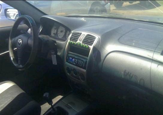 2001 Mazda Protege 2WD Supercrew XL Truck