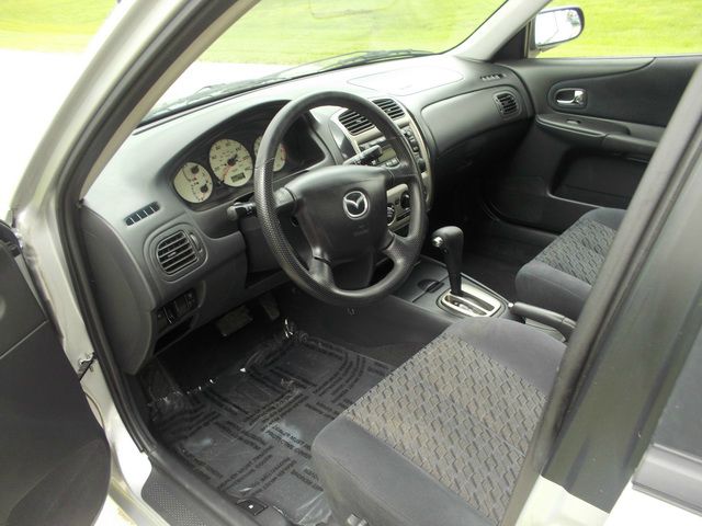 2001 Mazda Protege Convenience AWD