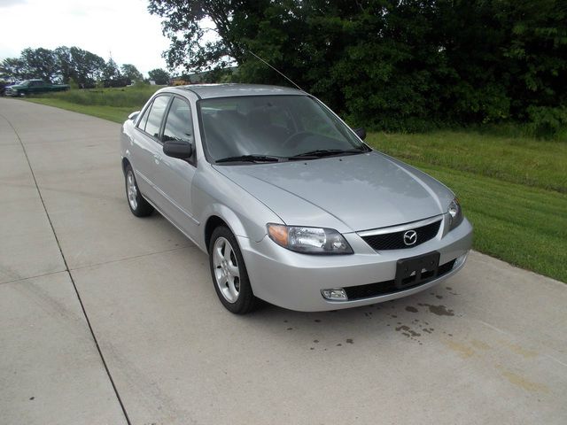 2001 Mazda Protege Convenience AWD
