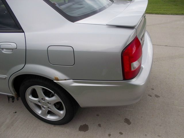 2001 Mazda Protege Convenience AWD